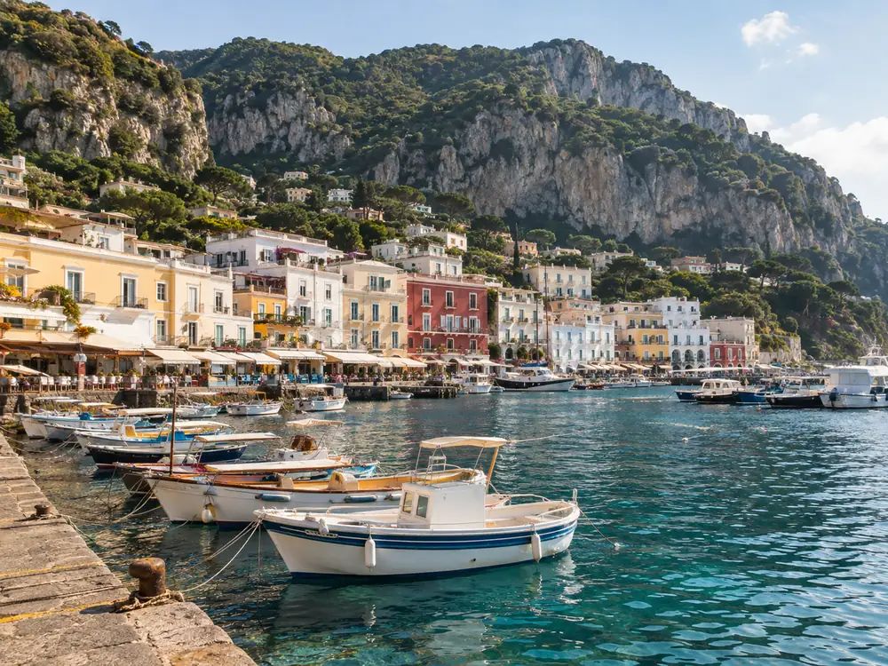 I motoscafi ormeggiati a Marina Grande, Capri